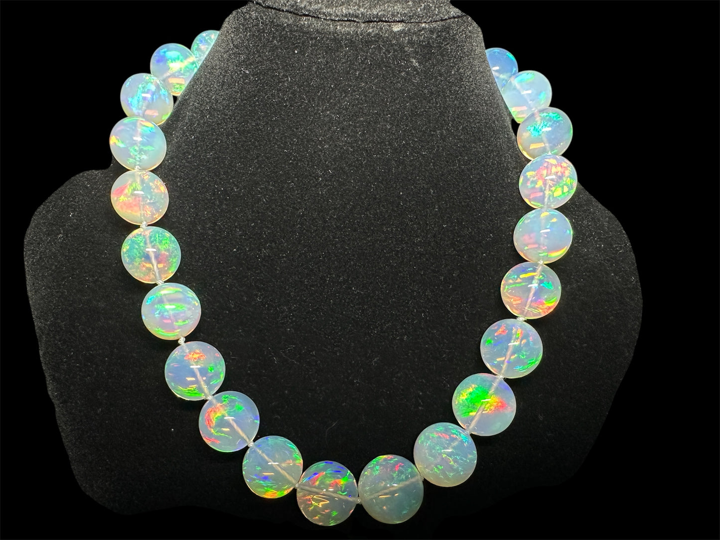 Graduated Opal Necklace